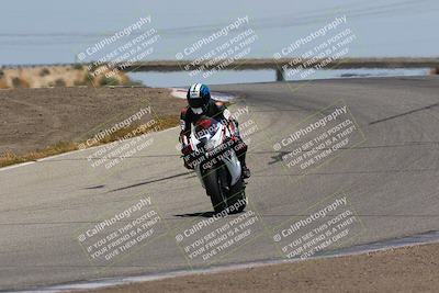 media/May-22-2023-Fastrack Riders (Mon) [[ae7626d9d8]]/Level 1/1245pm (Outside Grapevine)/